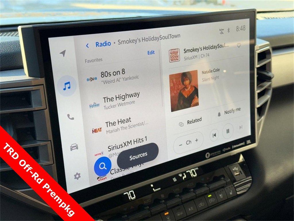 Used 2022 Toyota Tundra Limited w/ TRD Off-Road Package image 22