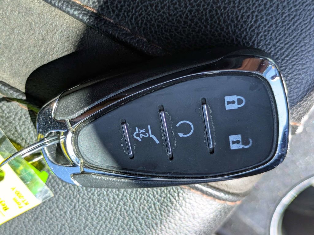 Used 2022 Chevrolet Blazer Premier w/ Enhanced Convenience Package image 31