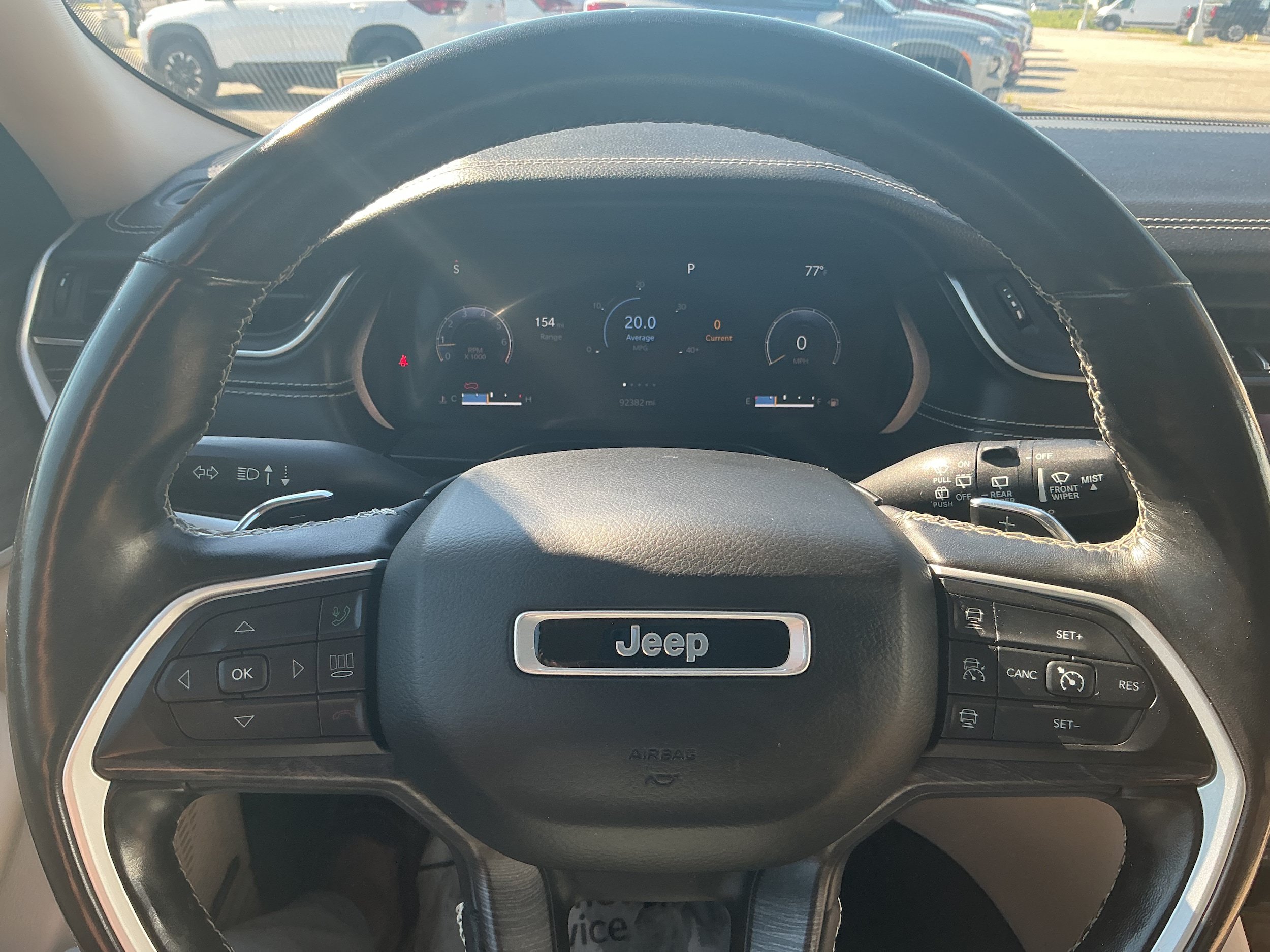Used 2021 Jeep Grand Cherokee L Limited AWD/4WD image 8