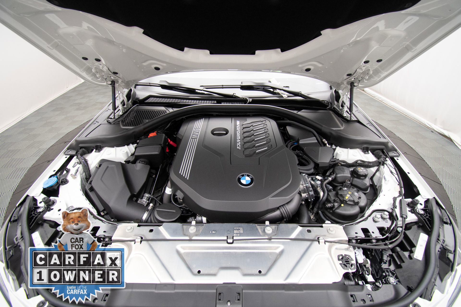 Used 2025 BMW M240i xDrive Coupe AWD/4WD image 29