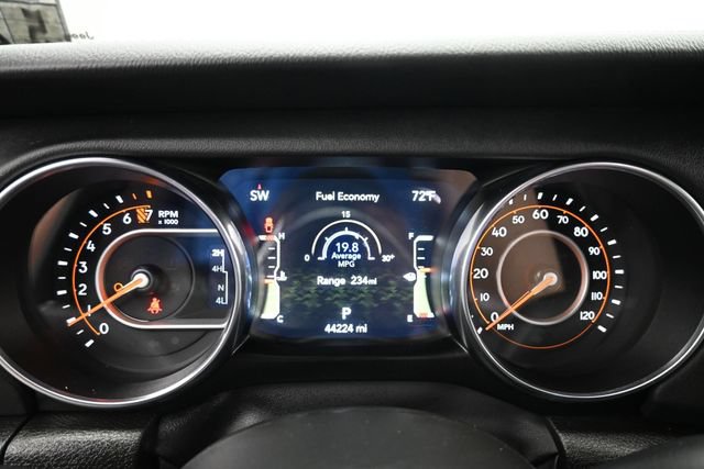 Used 2022 Jeep Gladiator Overland w/ Popular Equipment Package AWD/4WD image 15