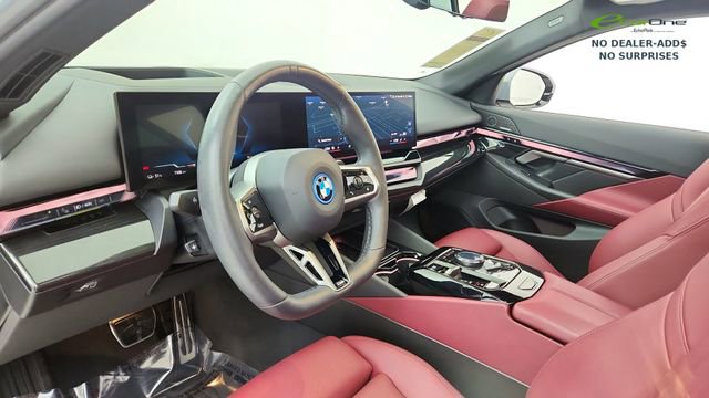 Used 2025 BMW i5 xDrive40 w/ M Sport Package image 18