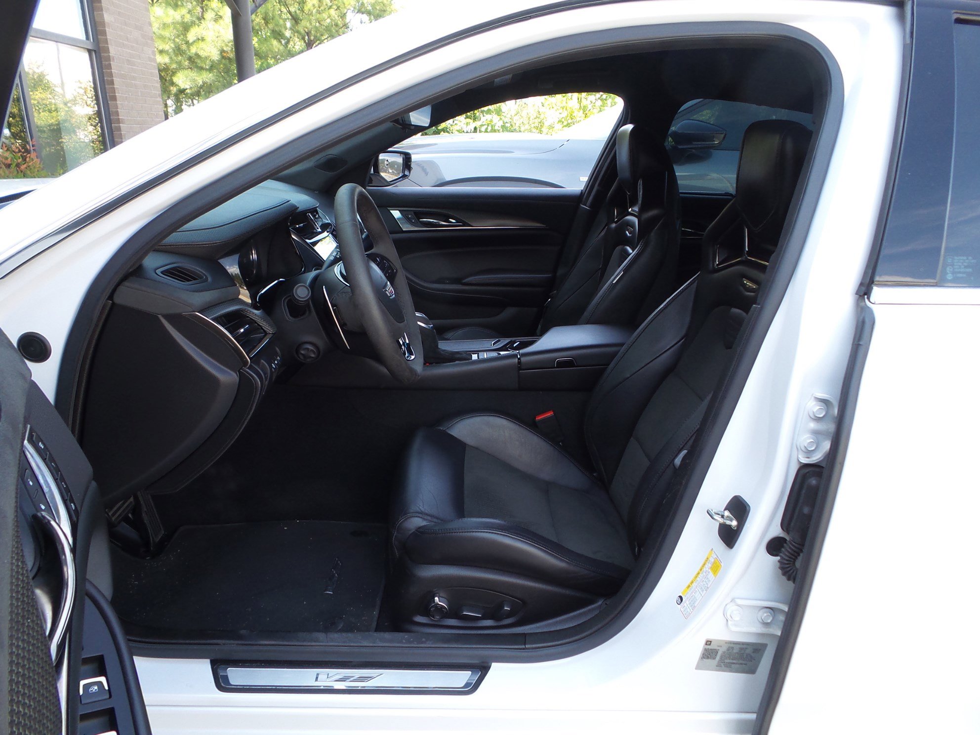 Used 2019 Cadillac CTS V w/ Carbon Fiber Package image 30