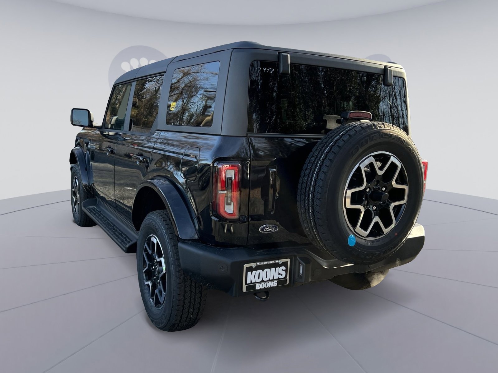 New 2025 Ford Bronco Outer Banks image 4
