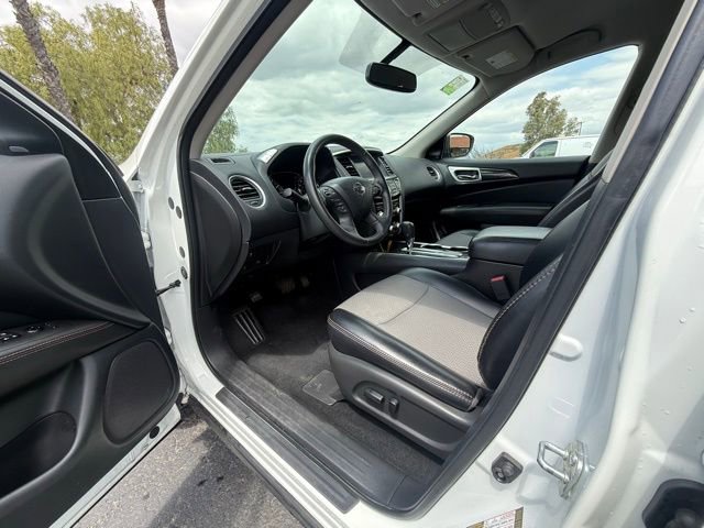Used 2020 Nissan Pathfinder SV w/ Rock Creek Edition FWD image 8