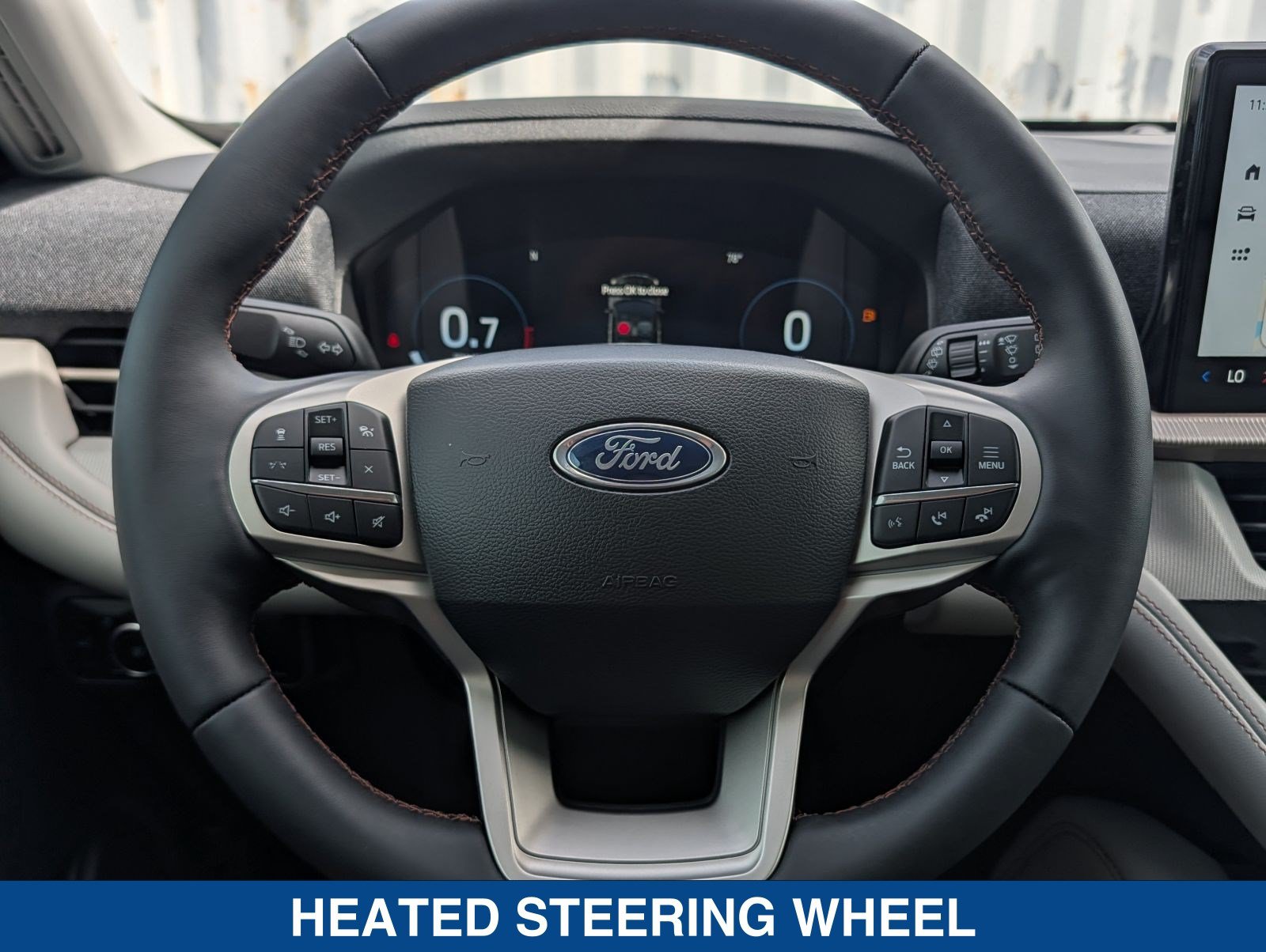 New 2026 Ford Explorer Active w/ Active Comfort Package RWD image 30