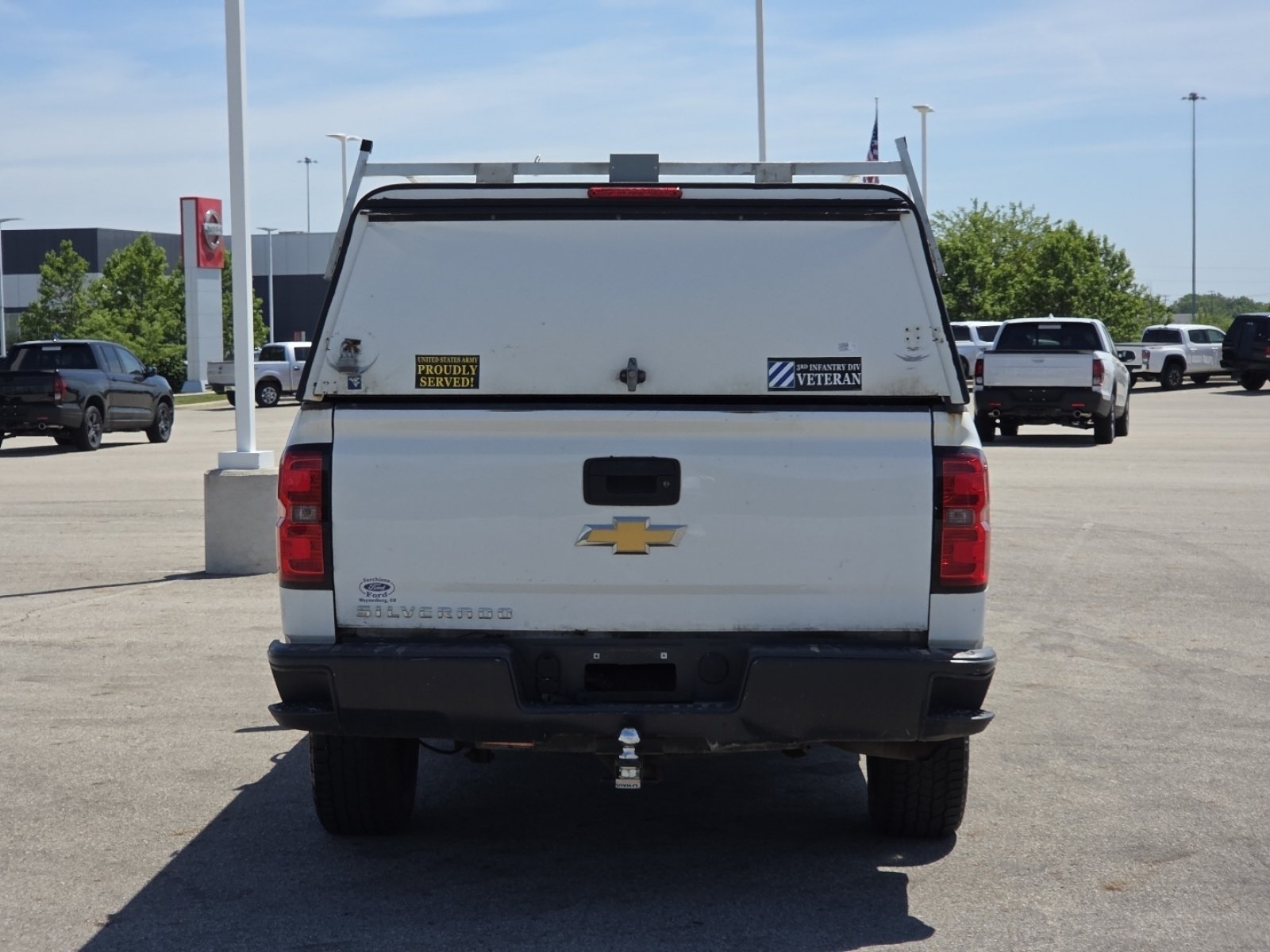 Used 2016 Chevrolet Silverado 1500 W/T AWD/4WD image 12
