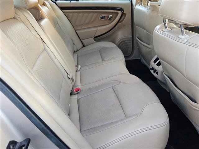 Used 2018 Ford Taurus Limited image 21
