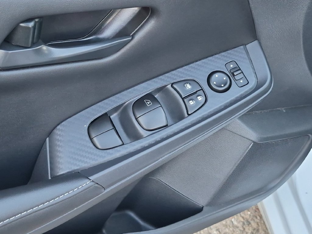 Used 2025 Nissan Sentra S FWD image 12