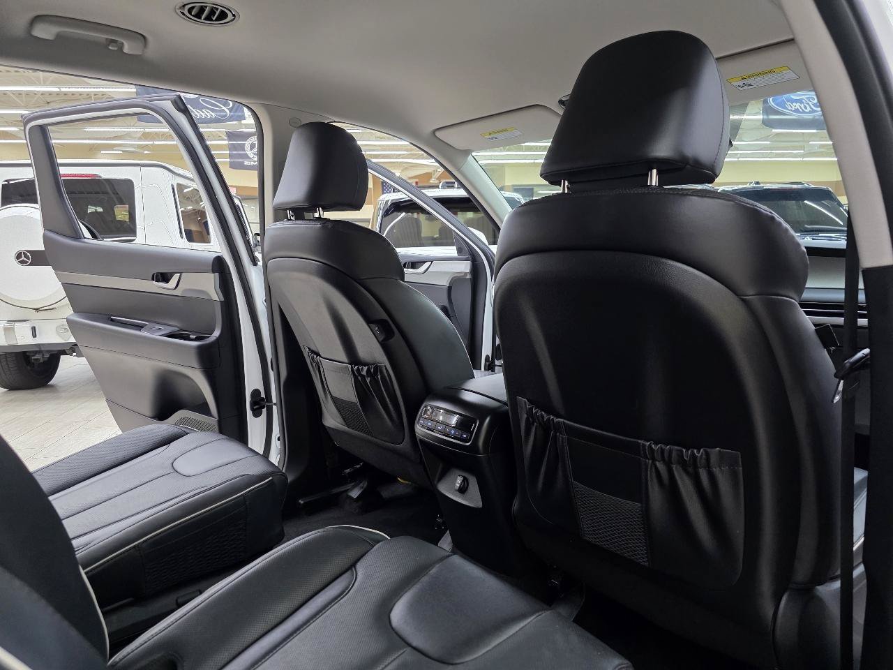 Used 2025 Hyundai Palisade SEL FWD image 24