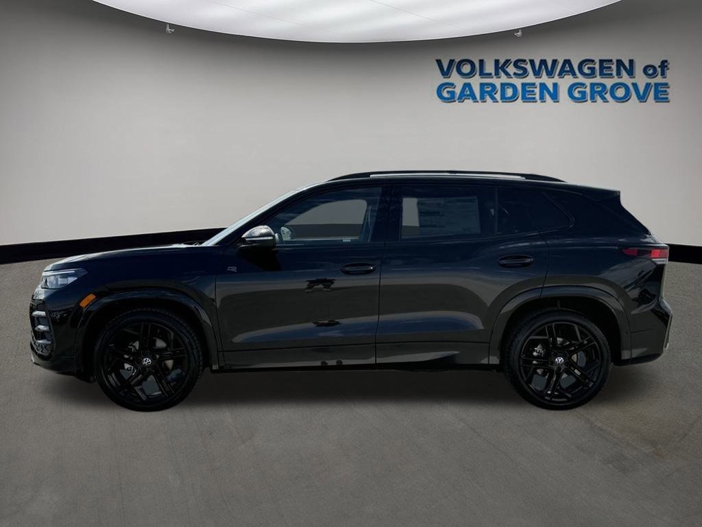 New 2026 Volkswagen Tiguan SE R-Line image 4