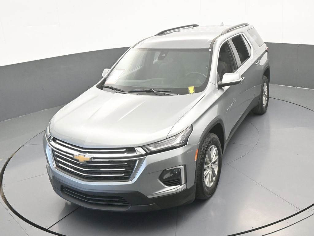 Used 2023 Chevrolet Traverse LT image 42