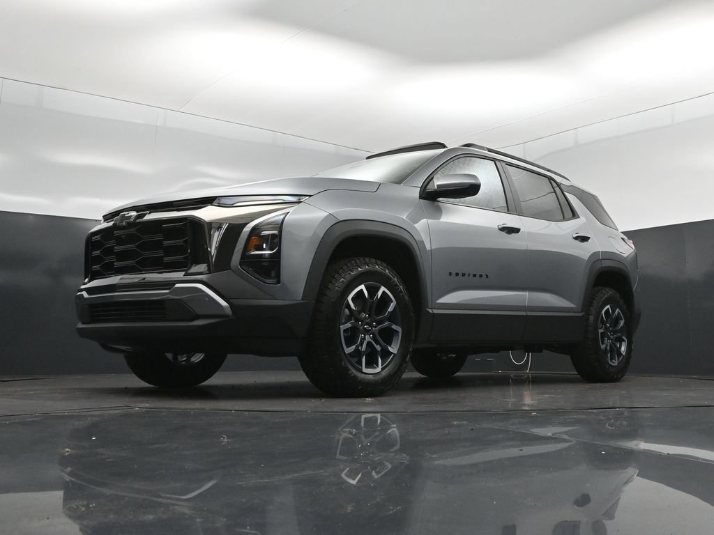 New 2026 Chevrolet Equinox ACTIV w/ Convenience Package III FWD image 38