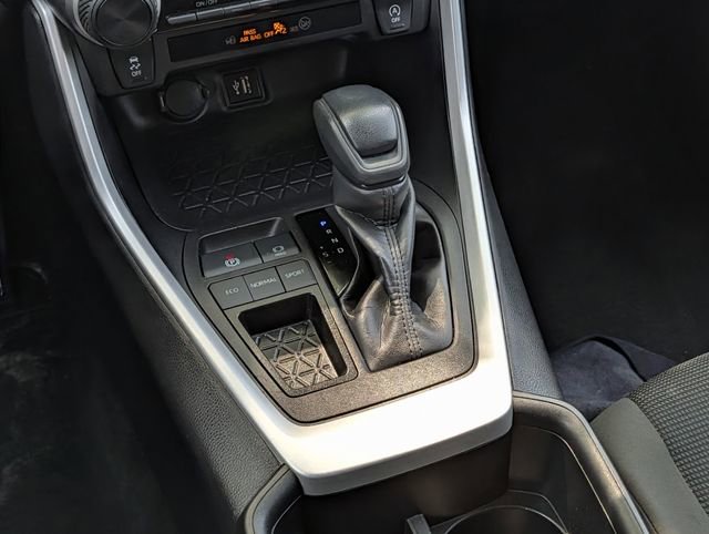Used 2024 Toyota RAV4 LE image 14