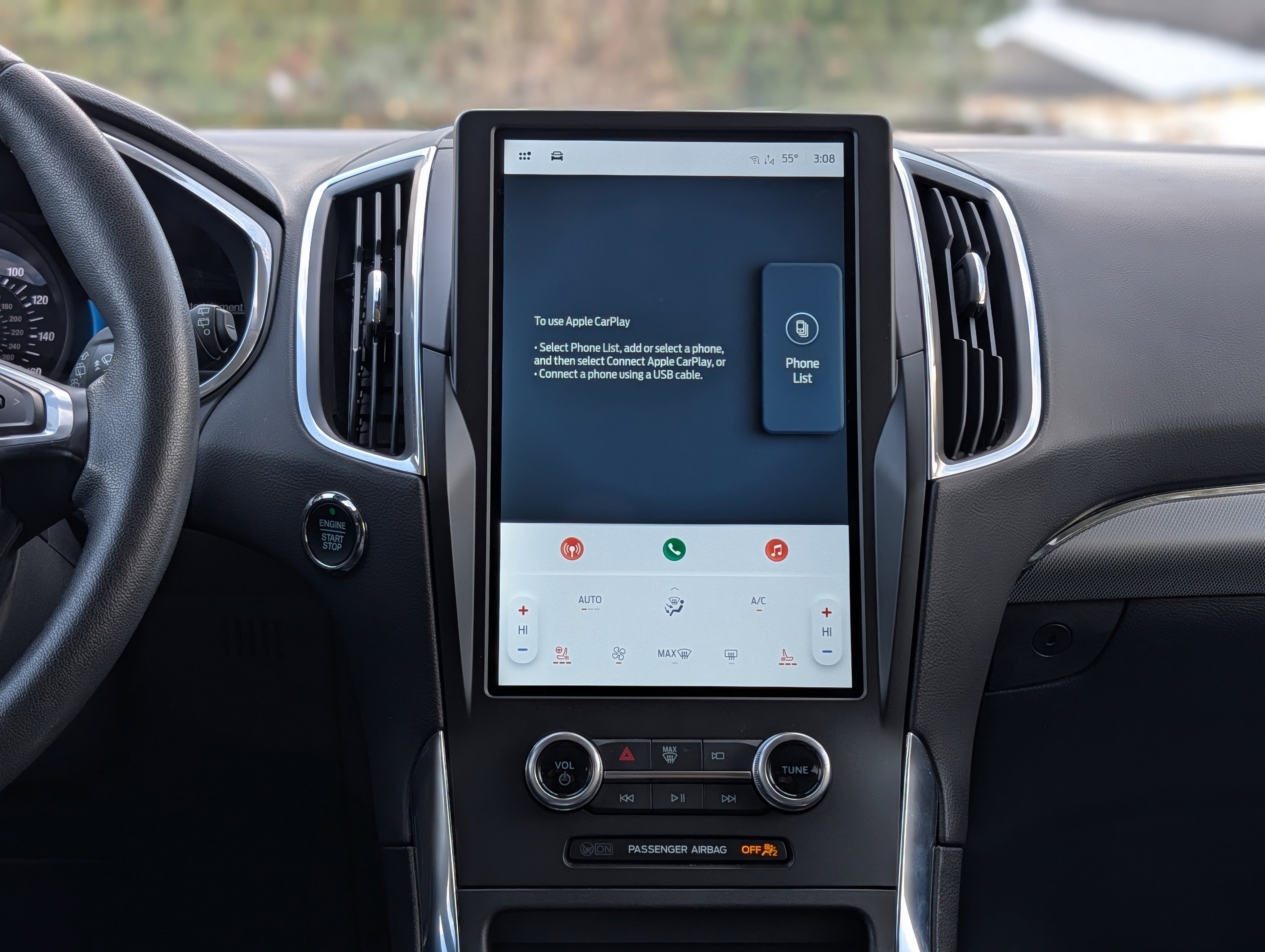 Used 2021 Ford Edge Titanium image 15