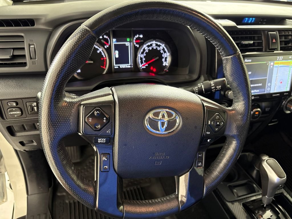 Used 2024 Toyota 4Runner TRD Off-Road Premium w/ Moonroof Package AWD/4WD image 29