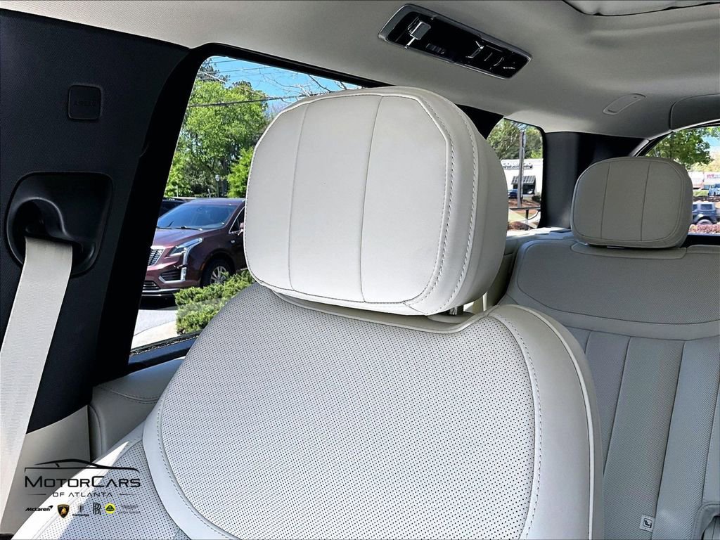 Used 2024 Land Rover Range Rover SE image 29