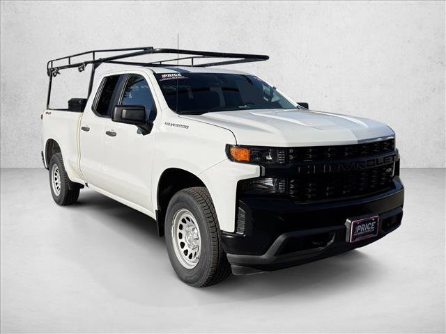 Used 2020 Chevrolet Silverado 1500 W/T w/ WT Value Package AWD/4WD image 3