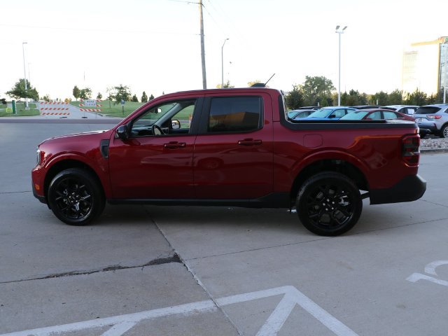 New 2026 Ford Maverick Lariat w/ Black Appearance Package AWD/4WD image 4