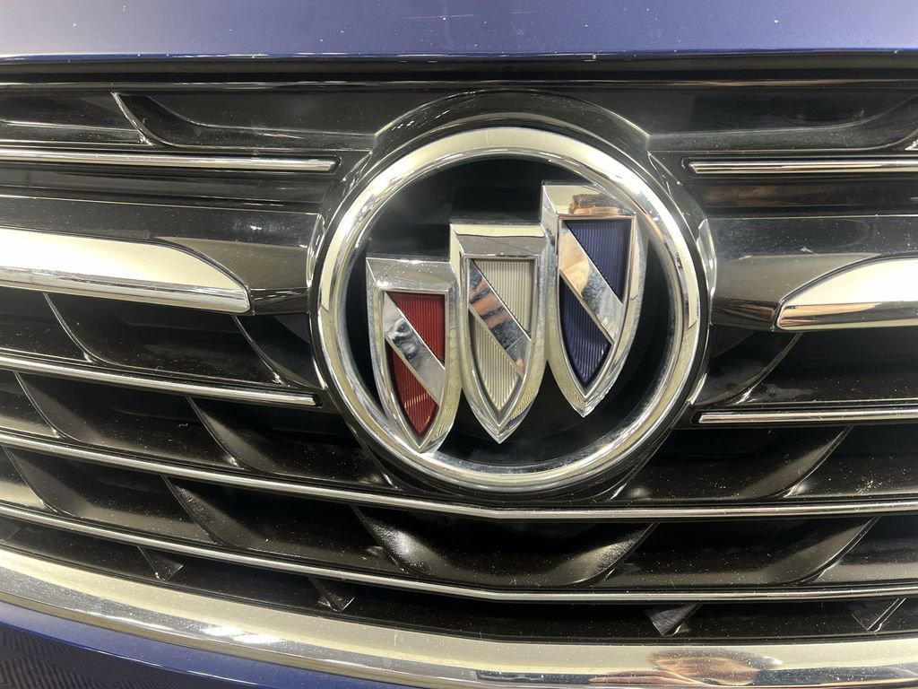 Certified 2023 Buick Envision Preferred AWD/4WD image 30