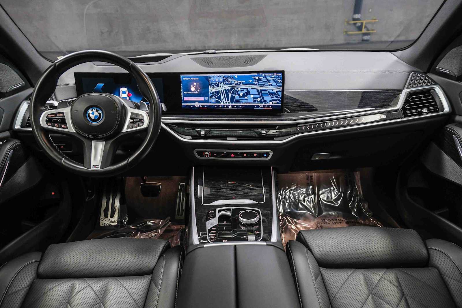Used 2024 BMW X5 xDrive50e w/ M Sport Package AWD/4WD image 15