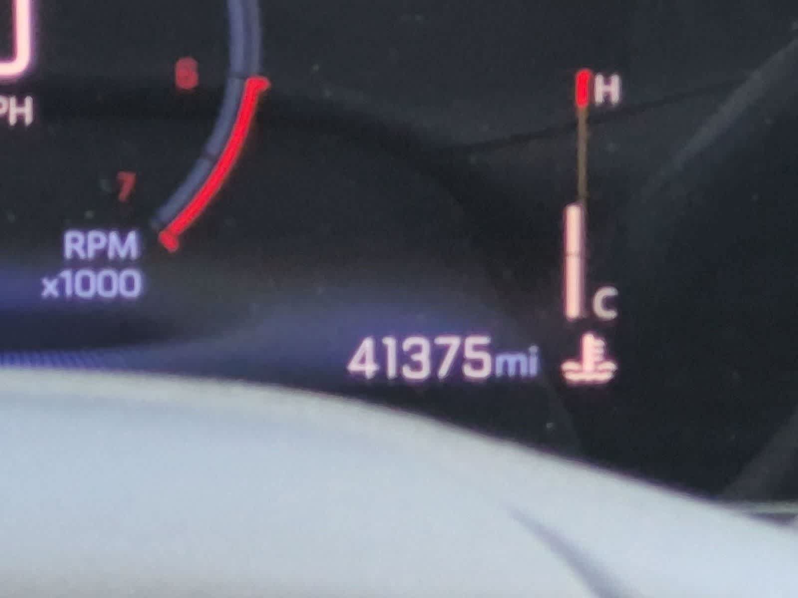 Used 2024 Chevrolet Trax LT FWD image 12