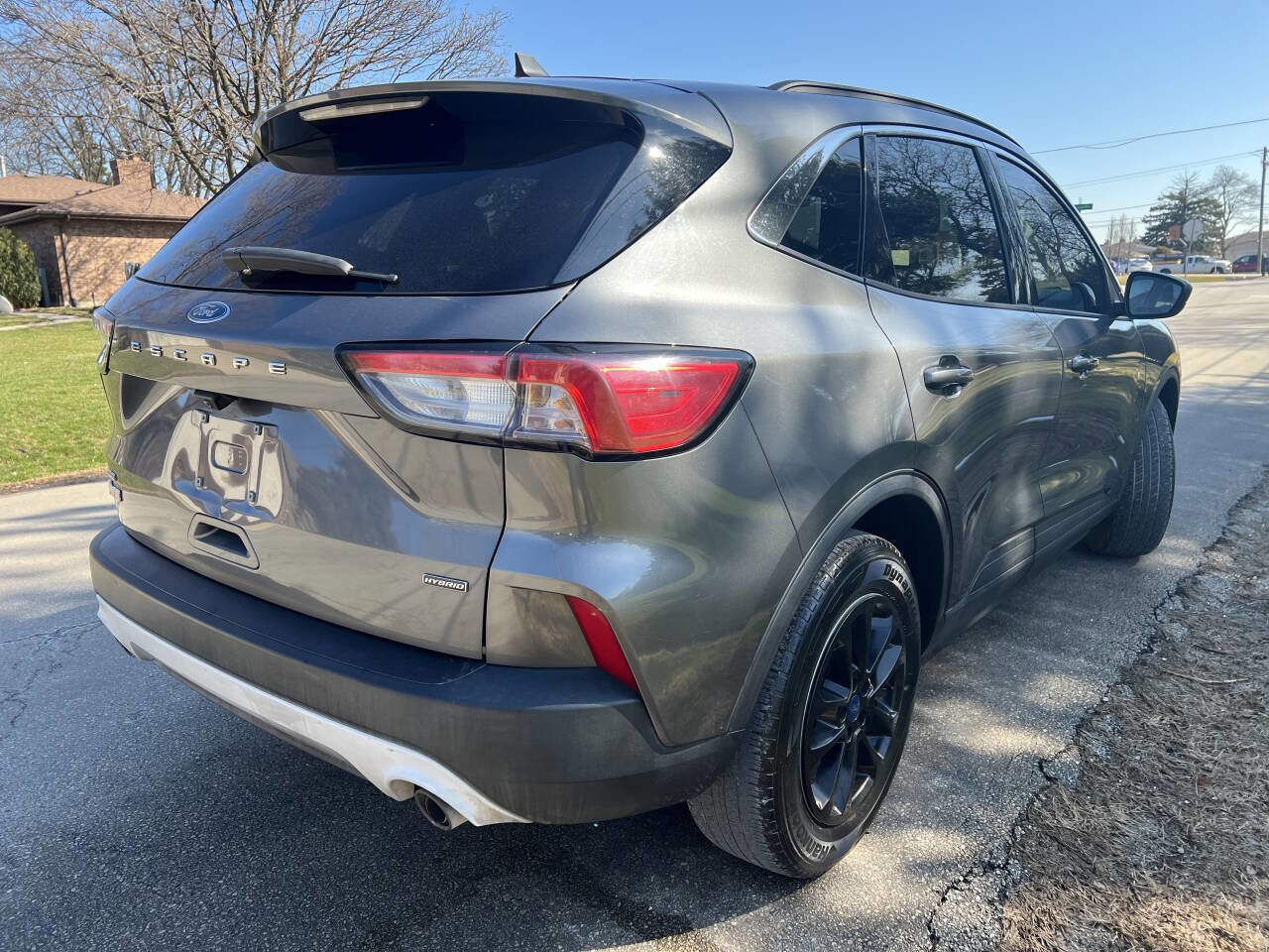 Used 2021 Ford Escape SE FWD image 5