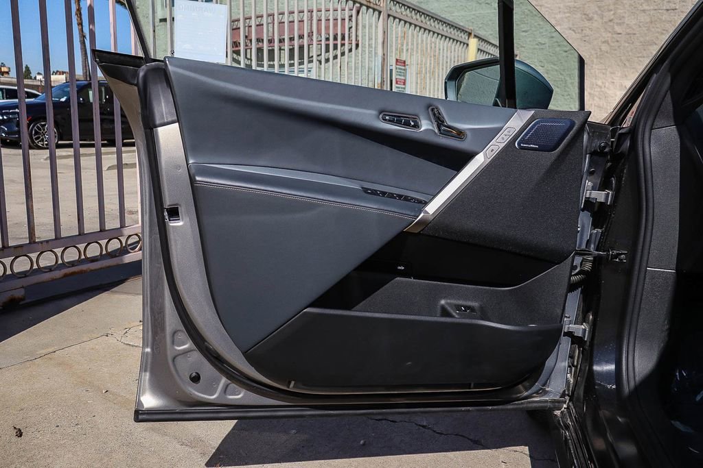 Certified 2023 BMW iX M60 w/ Executive Package image 24