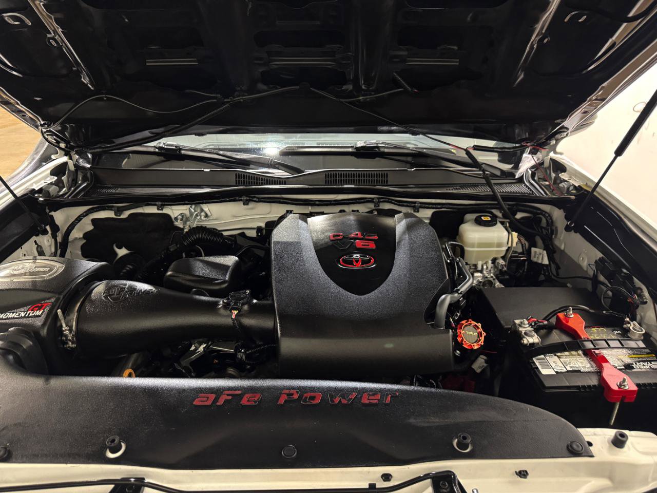 Used 2021 Toyota Tacoma TRD Off-Road w/ Technology Package AWD/4WD image 47