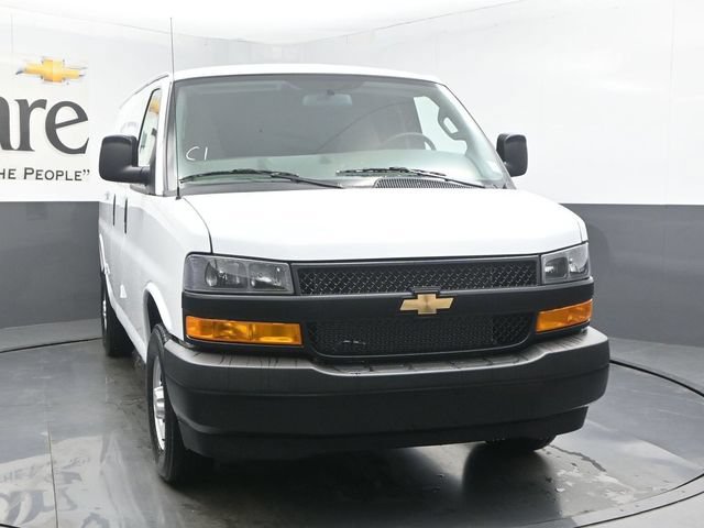 New 2026 Chevrolet Express 2500 w/ Driver Convenience Package RWD image 30