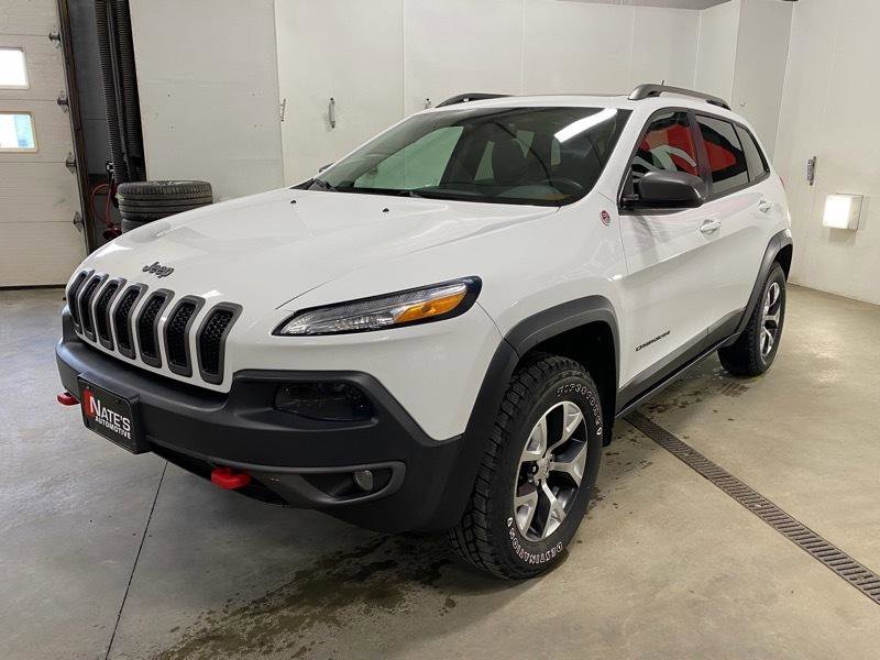 Used 2014 Jeep Cherokee Trailhawk w/ Comfort/Convenience Group image 2