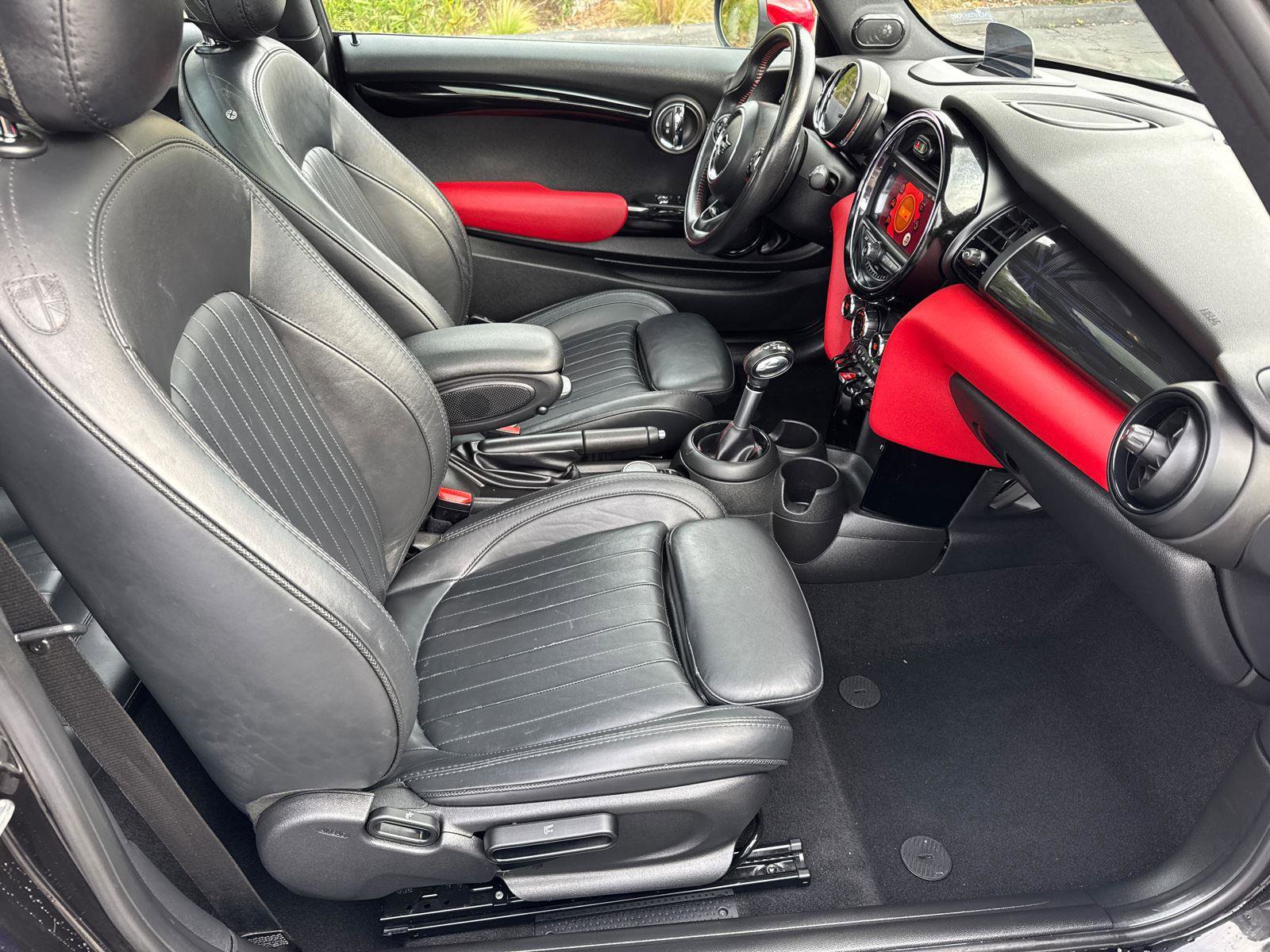 Used 2019 MINI Cooper John Cooper Works image 16