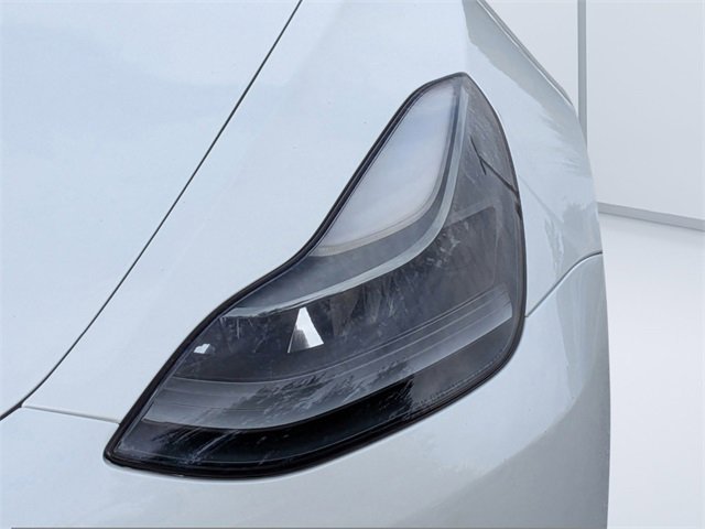 Used 2021 Tesla Model 3 Standard Range Plus image 9