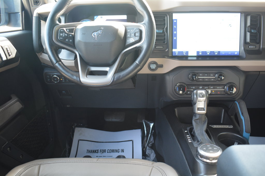 Certified 2022 Ford Bronco Wildtrak AWD/4WD image 3