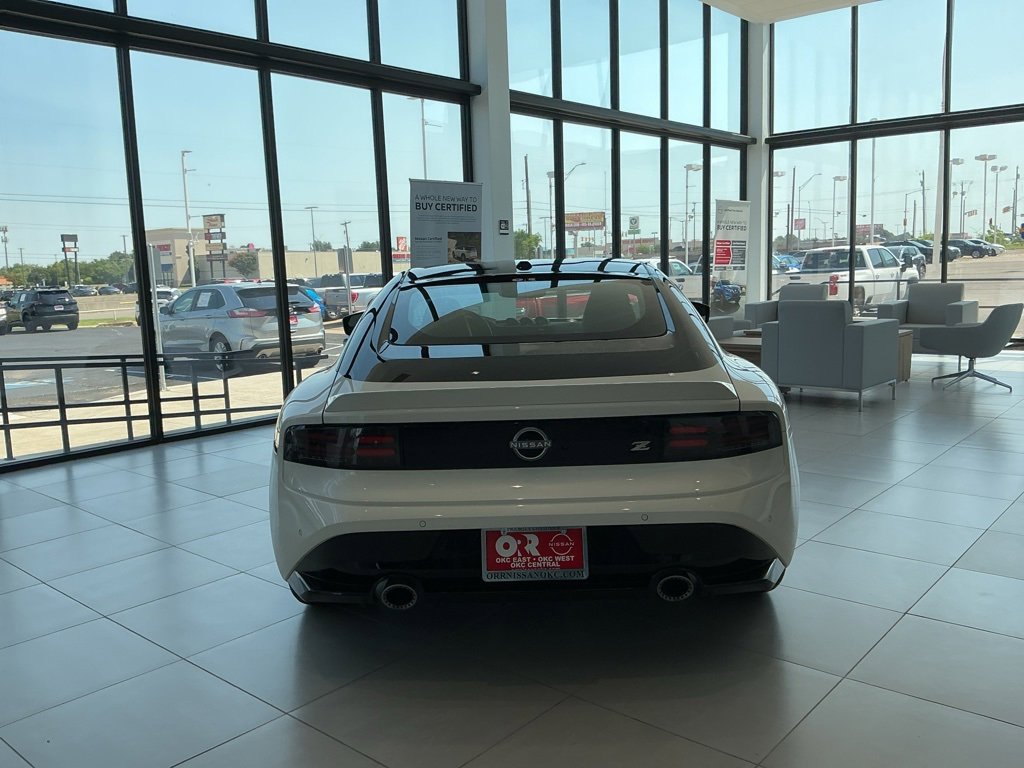 New 2025 Nissan Z Performance w/ Floor Mat Package image 4