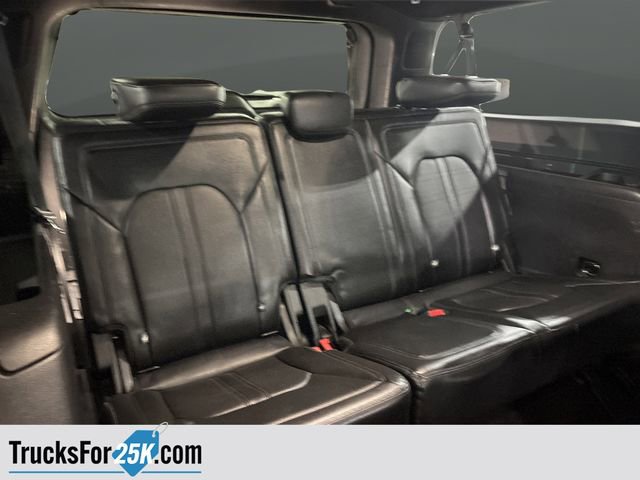 Used 2018 Ford Expedition Max Limited w/ Equipment Group 301A AWD/4WD image 34