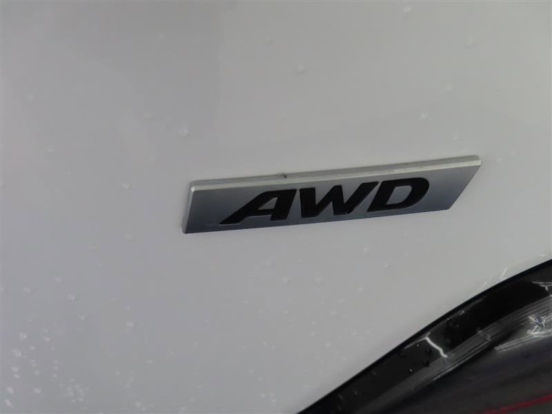 Used 2023 Hyundai Kona SEL image 14