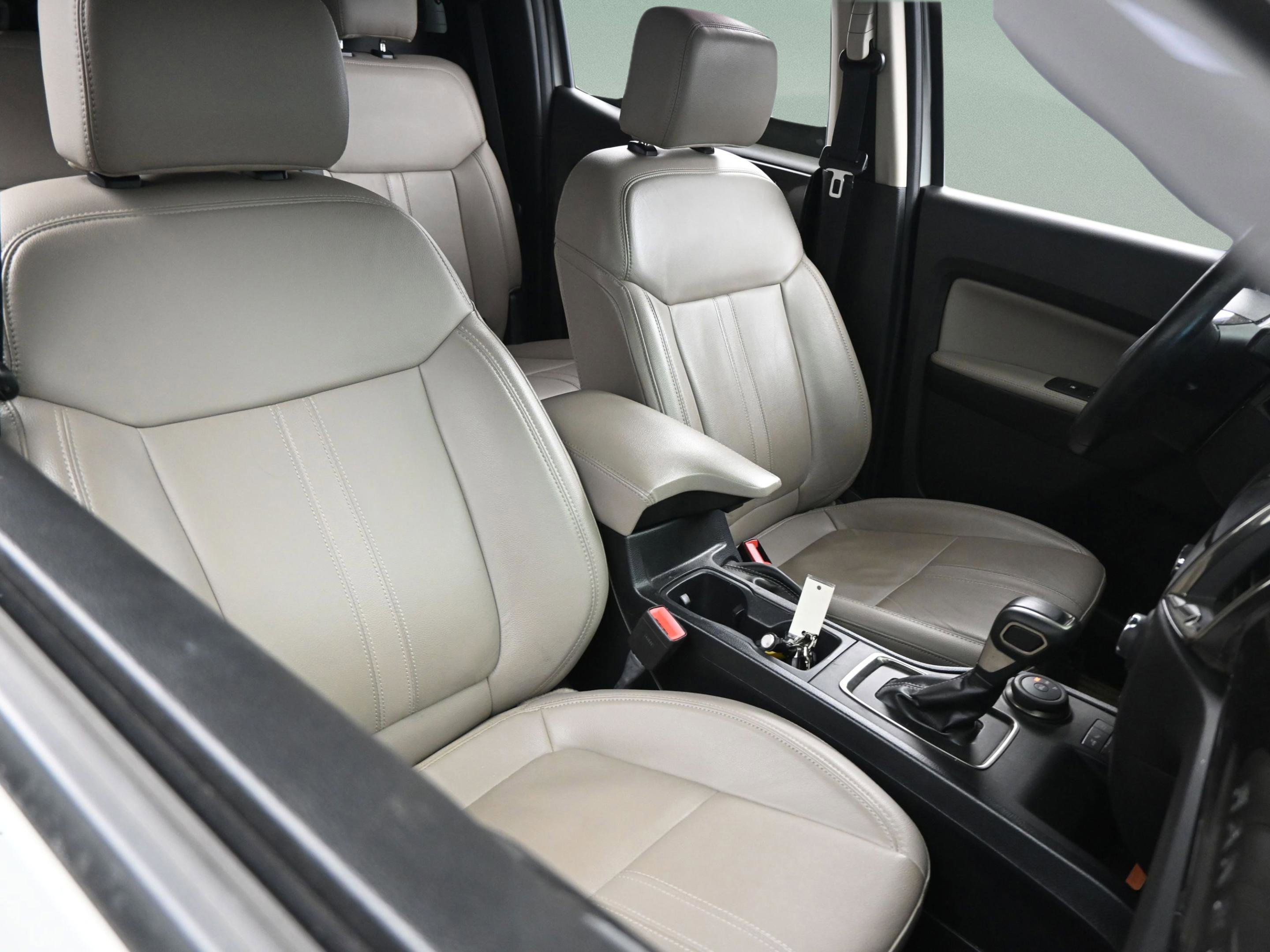 Used 2022 Ford Ranger Lariat w/ Equipment Group 501A High image 43