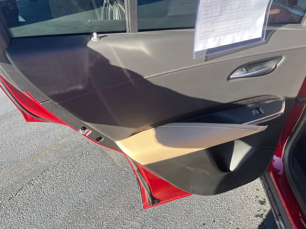 Used 2025 Cadillac XT4 Premium Luxury w/ Technology Package image 22