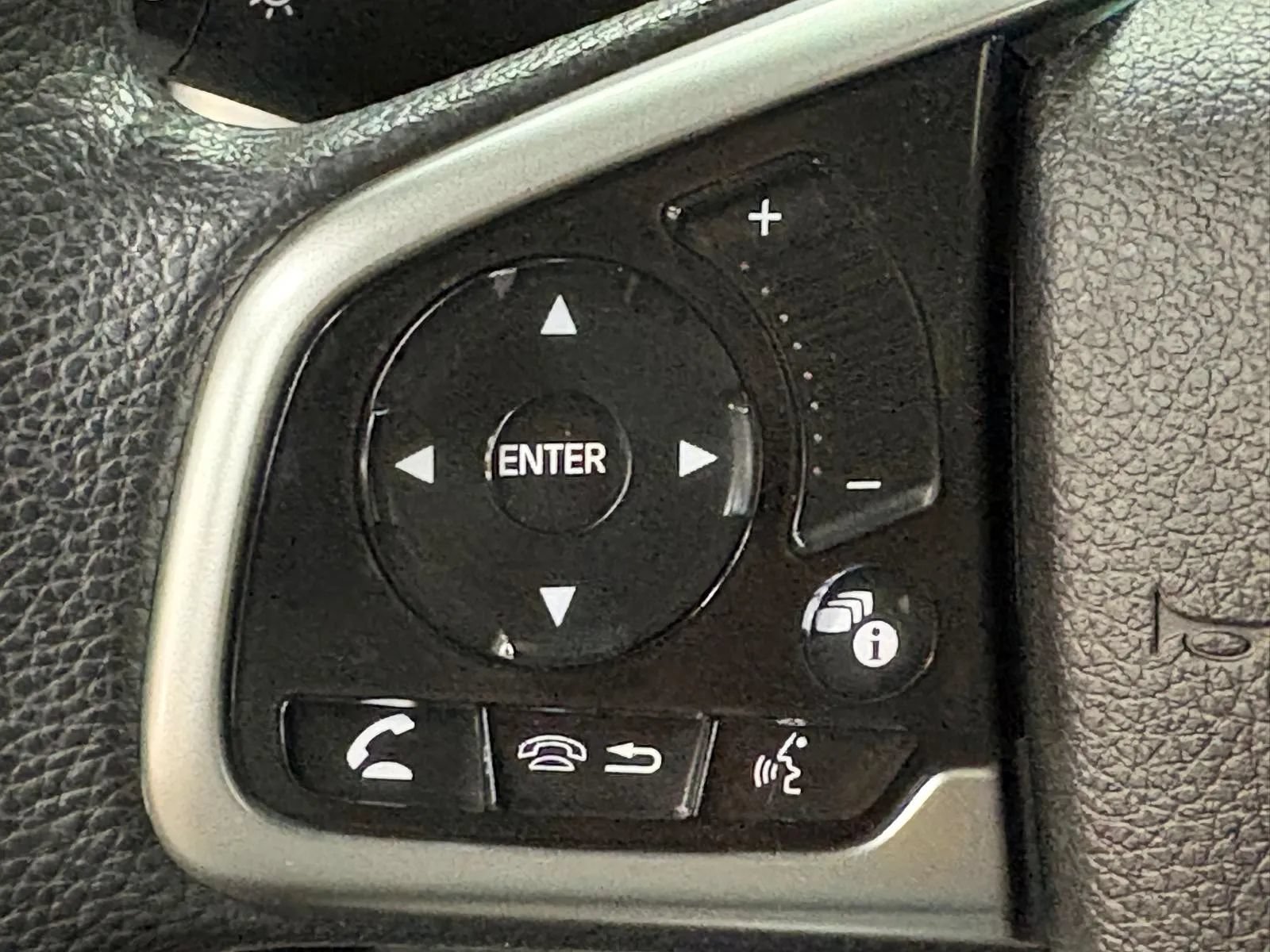 Used 2017 Honda Civic EX image 32