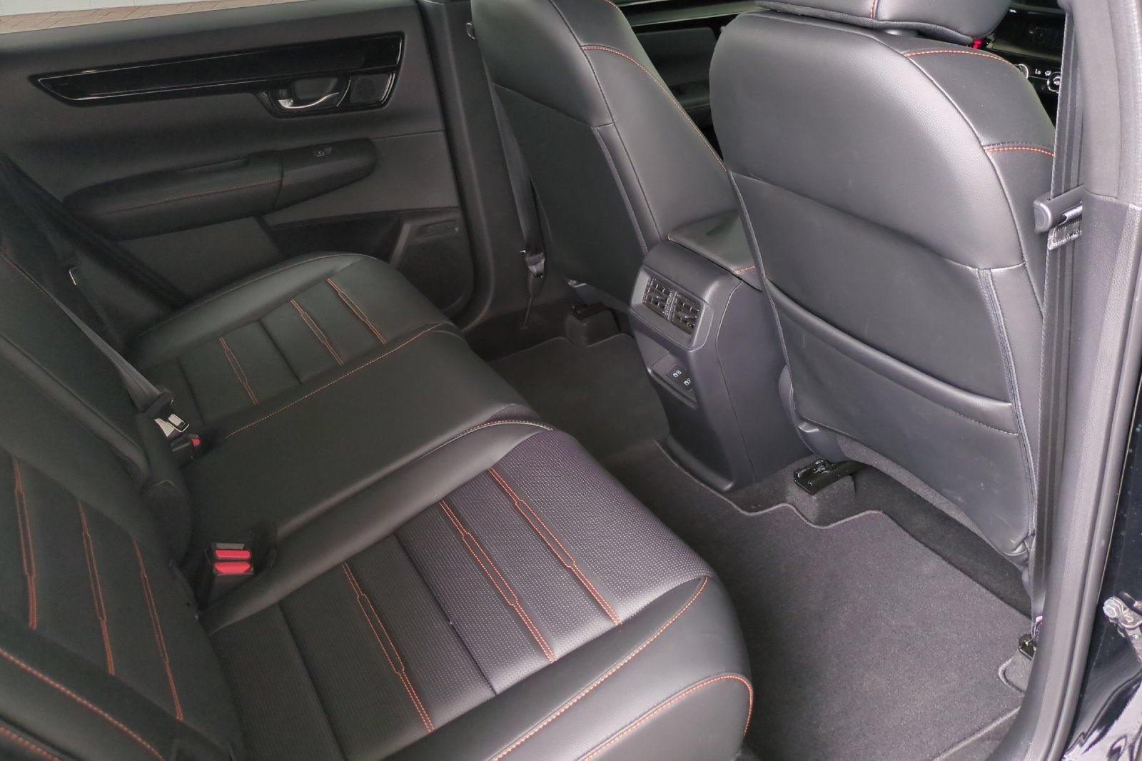 Used 2025 Honda CR-V Sport Touring image 17