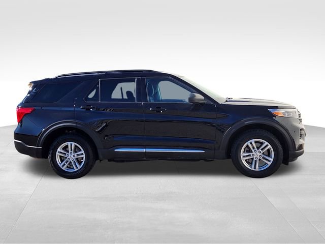 Certified 2023 Ford Explorer XLT image 11