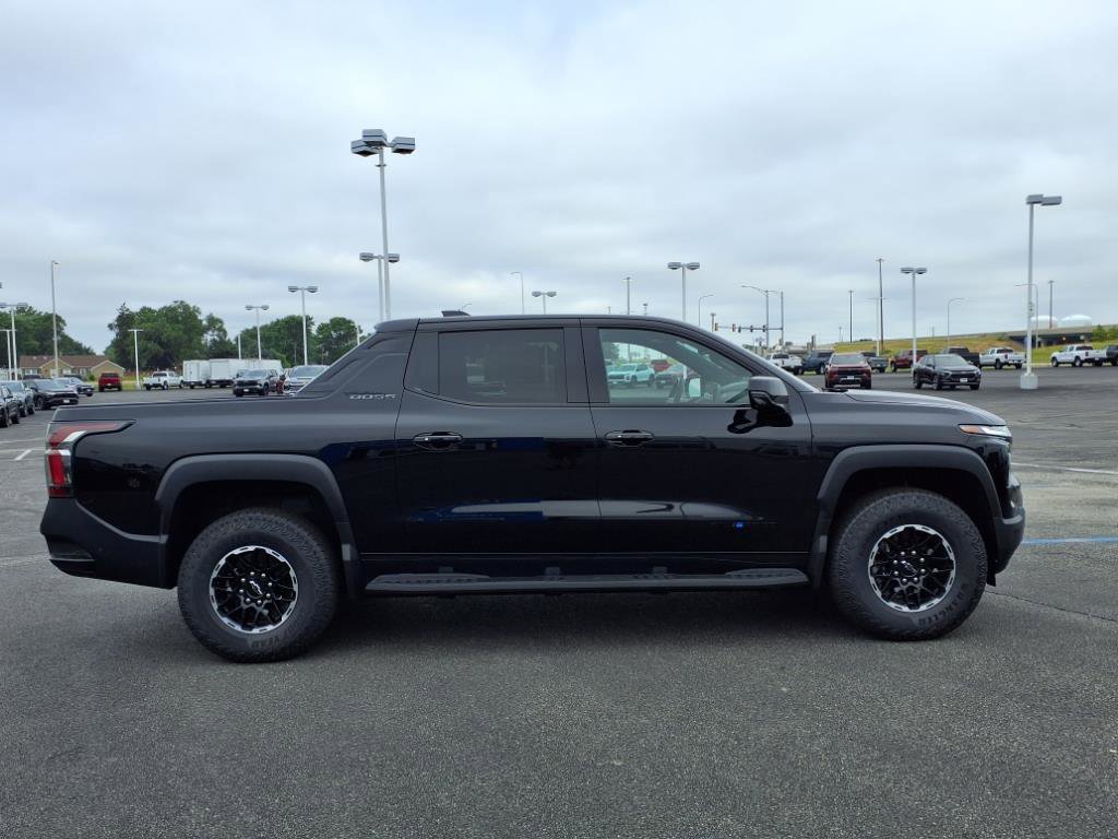 New 2026 Chevrolet Silverado EV Trail Boss image 3