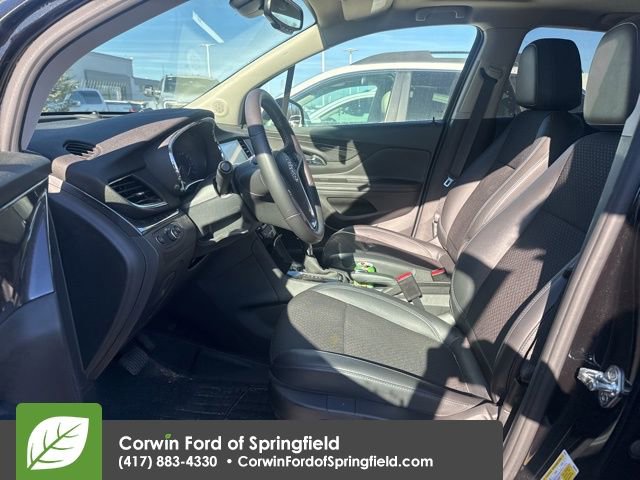 Used 2018 Buick Encore Sport Touring image 14