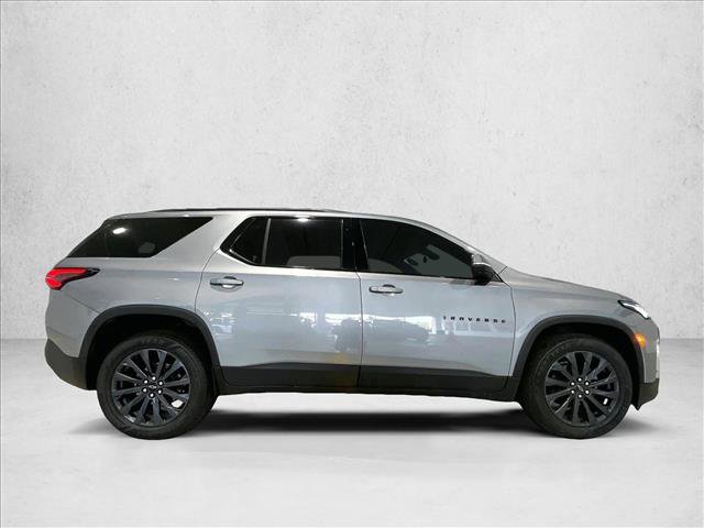 Used 2023 Chevrolet Traverse RS FWD image 5