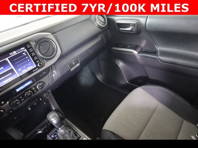 Used 2022 Toyota Tacoma TRD Sport AWD/4WD image 15