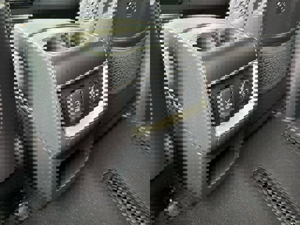 New 2026 Kia Carnival SX image 18