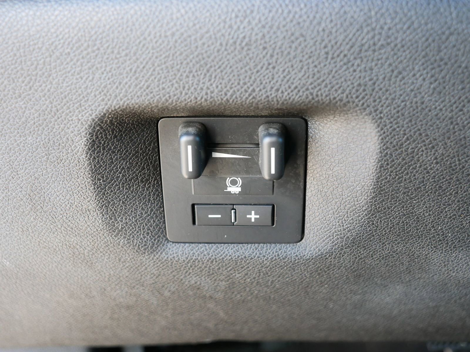 Used 2013 Chevrolet Silverado 2500 LT RWD image 16