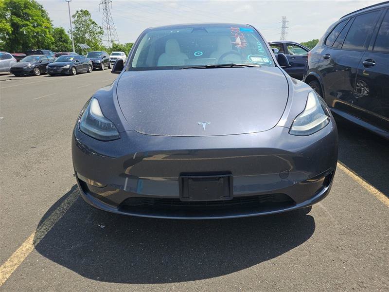 Used 2023 Tesla Model Y Long Range AWD/4WD image 4