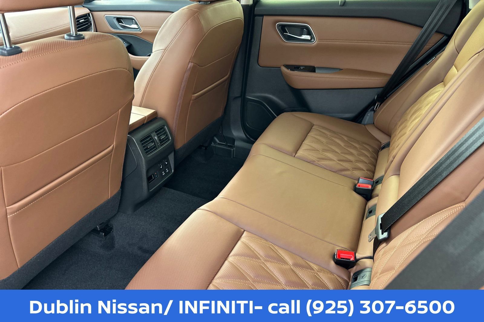 New 2026 Nissan Rogue Platinum w/ Tech Package AWD/4WD image 14